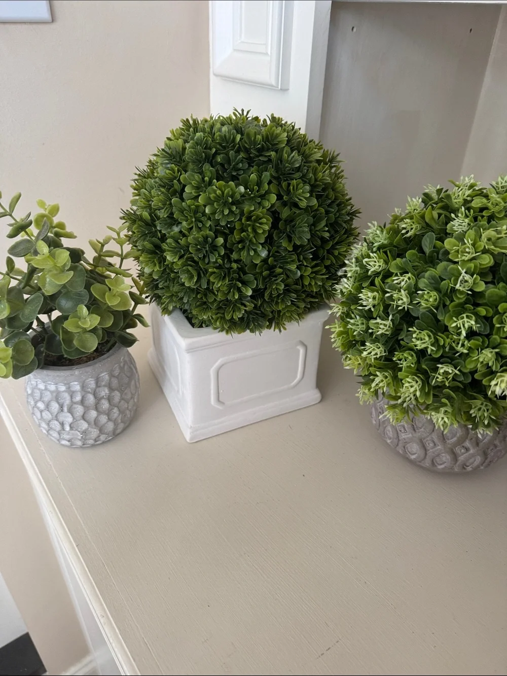 Artificial Boxwood Topiary Ball in Green - Decorative Home Accents 3
